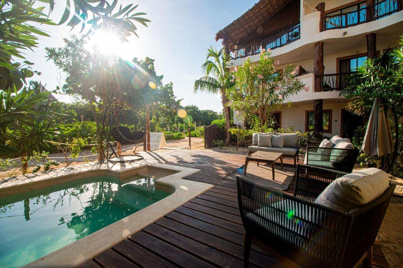 Отель Spirit Holbox Экстерьер фото